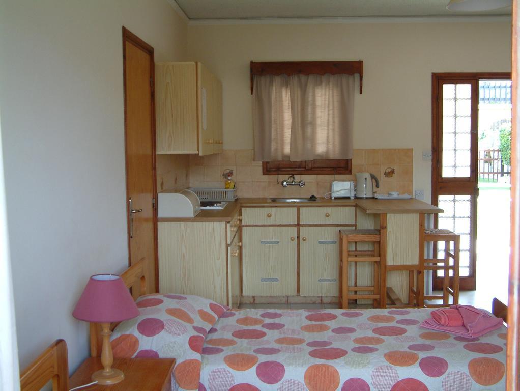Pelekanos Apartments Pissouri Cameră foto